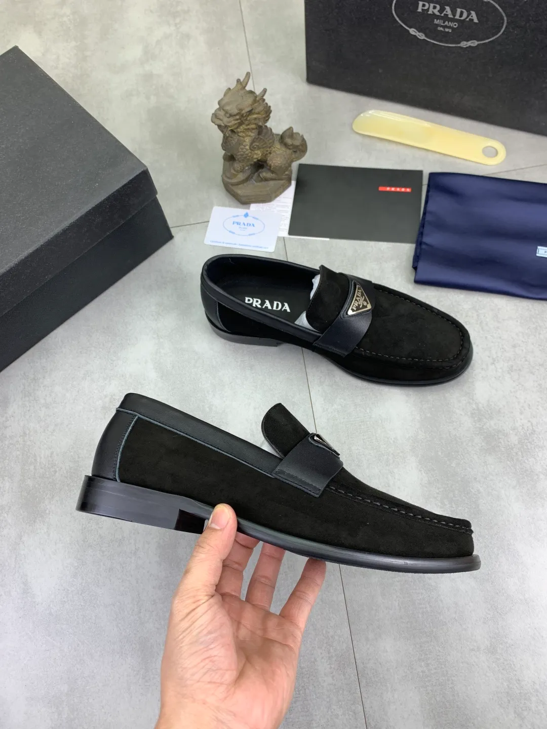 Men's men's shoes P560 new style 💰 💎💎💎 water-dyed cow lining original order quality PRADA —🆘.Prada original order purchasing, high-end business leather shoes, fabric: imported from Italy calfskin ➕ water-dyed cow lining / cowhide lining ➕ special original outsole, fine workmanship, real thing ^_^ Photographed 🎬size: 38-45